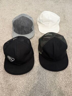George Kids Black & White Casual Mesh Cap Set